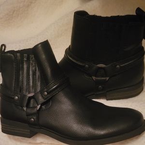 Roxy Geary moto boots